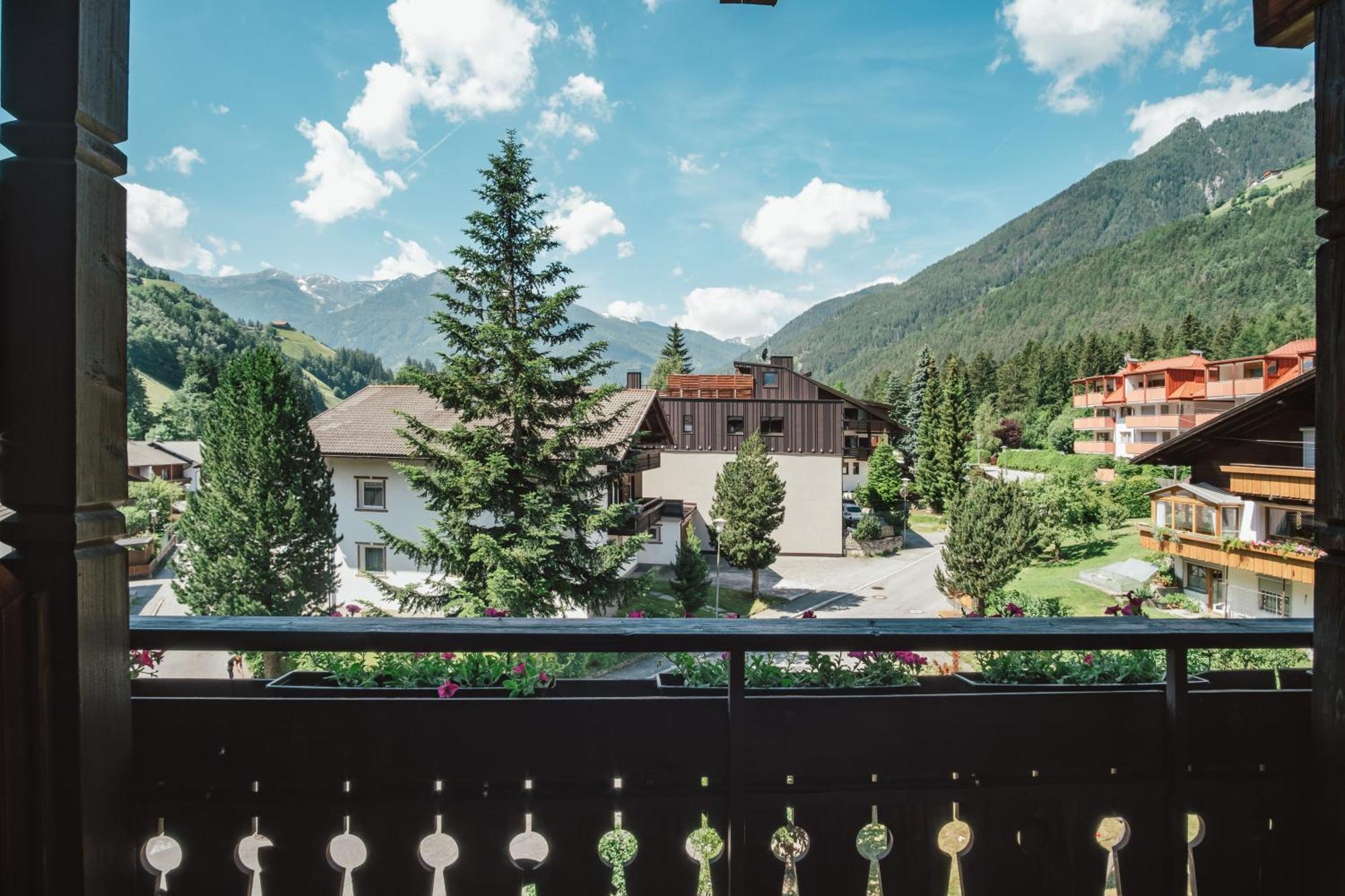 Hotel Residence Griesfeld Ahrntal Esterno foto